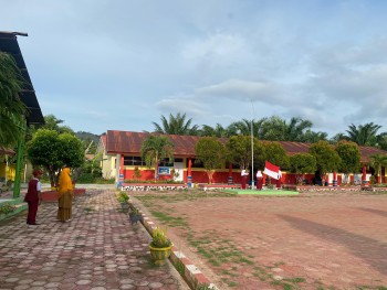 Upacara Bendera 6 Januari 2025